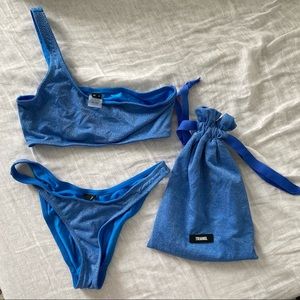 NWOT Triangl Melrose Marina Sparkle